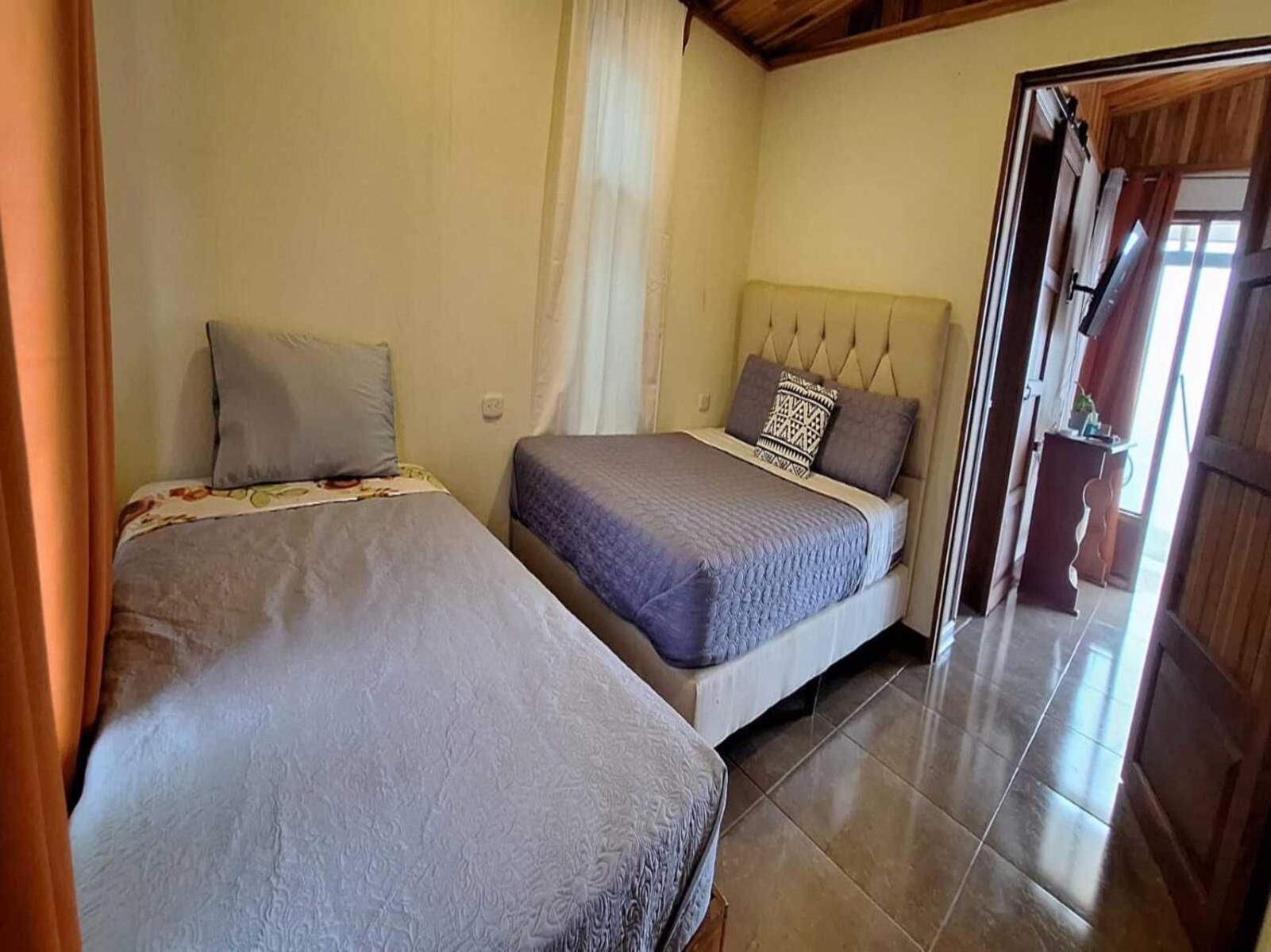 Hostel La Suerte Monteverde Dış mekan fotoğraf